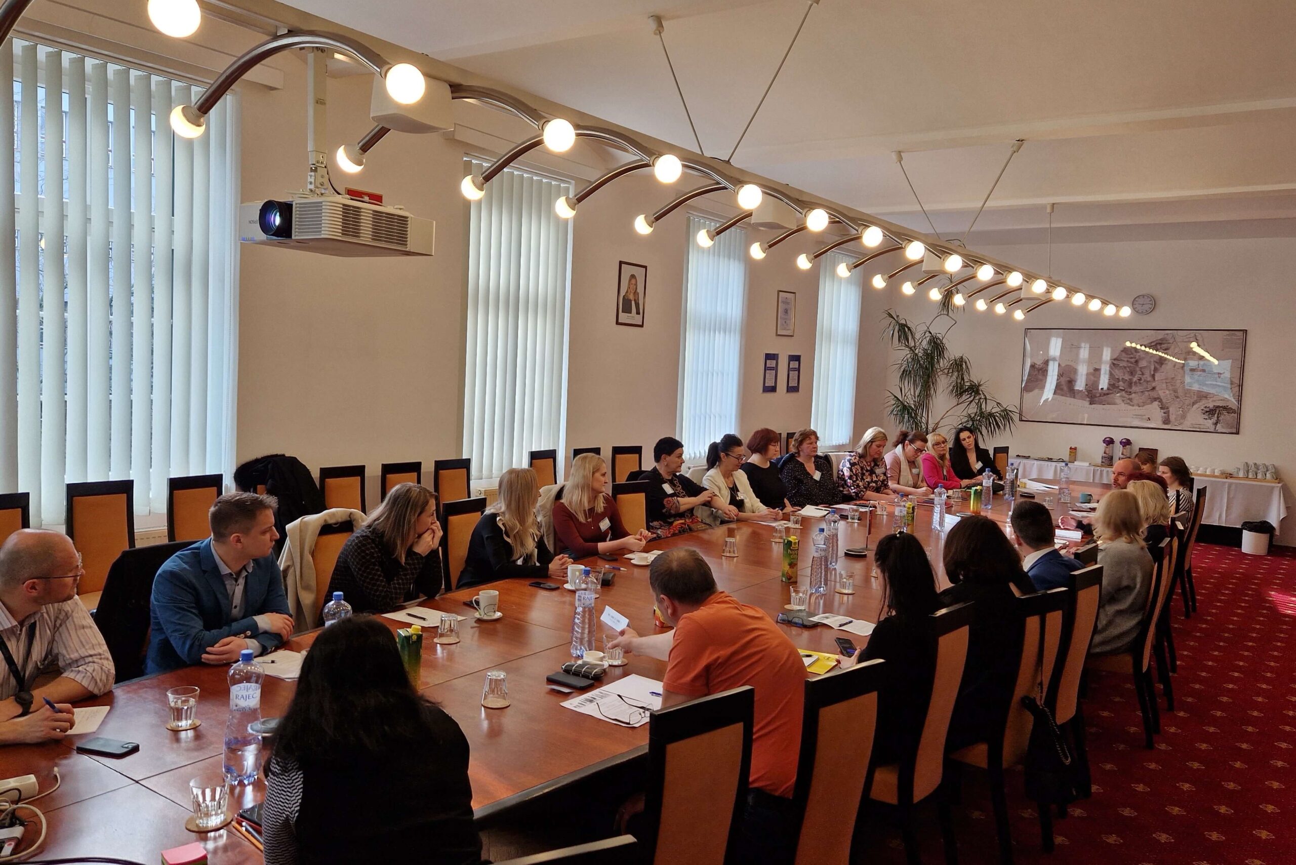 Model CAF, to je aj zlepšovanie riadenia ľudských zdrojov
